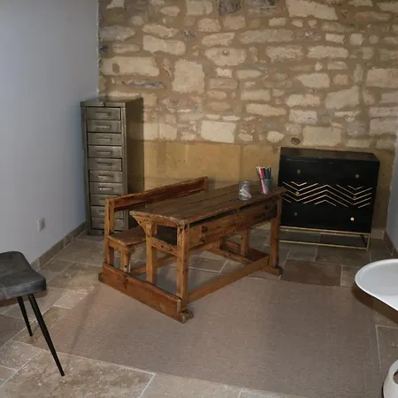 La Barrack Broc Apartment